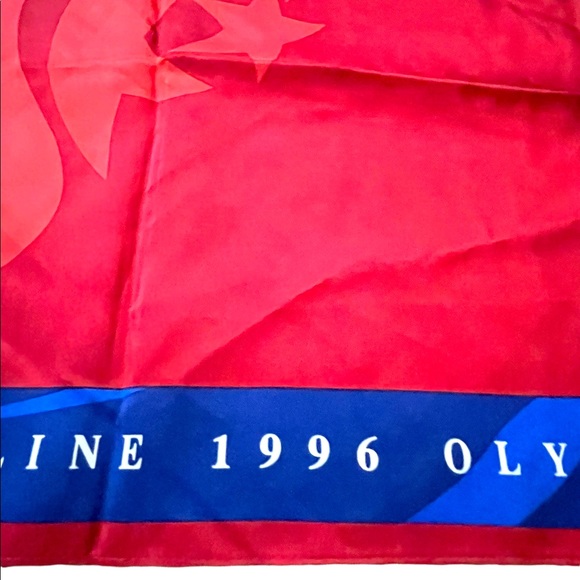 1996 Red Delta wings Olympic silk scarf Limited ed Rare - Picture 5 of 7